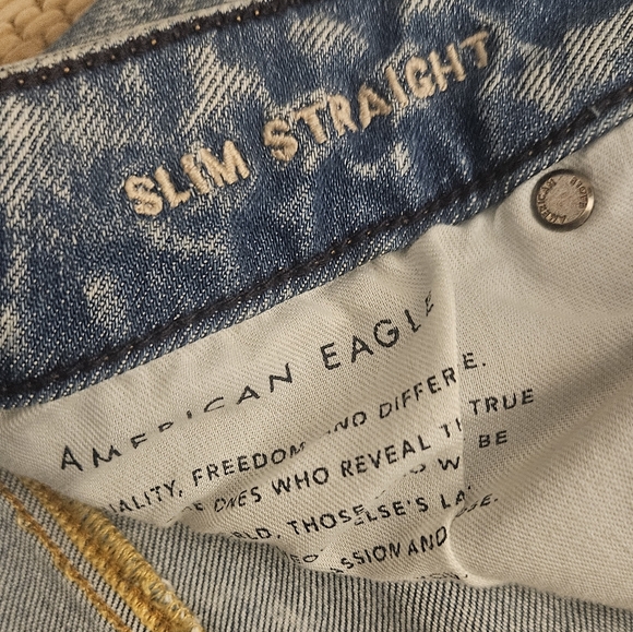 American Eagle Distressed Acid Washed Jeans 31x30 5191 Destroyed patched rips - Picture 2 of 13